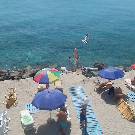 Ladikos Beach Hotel Kardamena  Стая снимка
