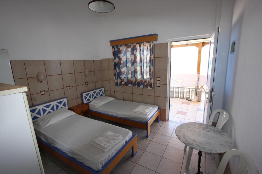 Ladikos Beach Hotel Kardamena  Стая снимка