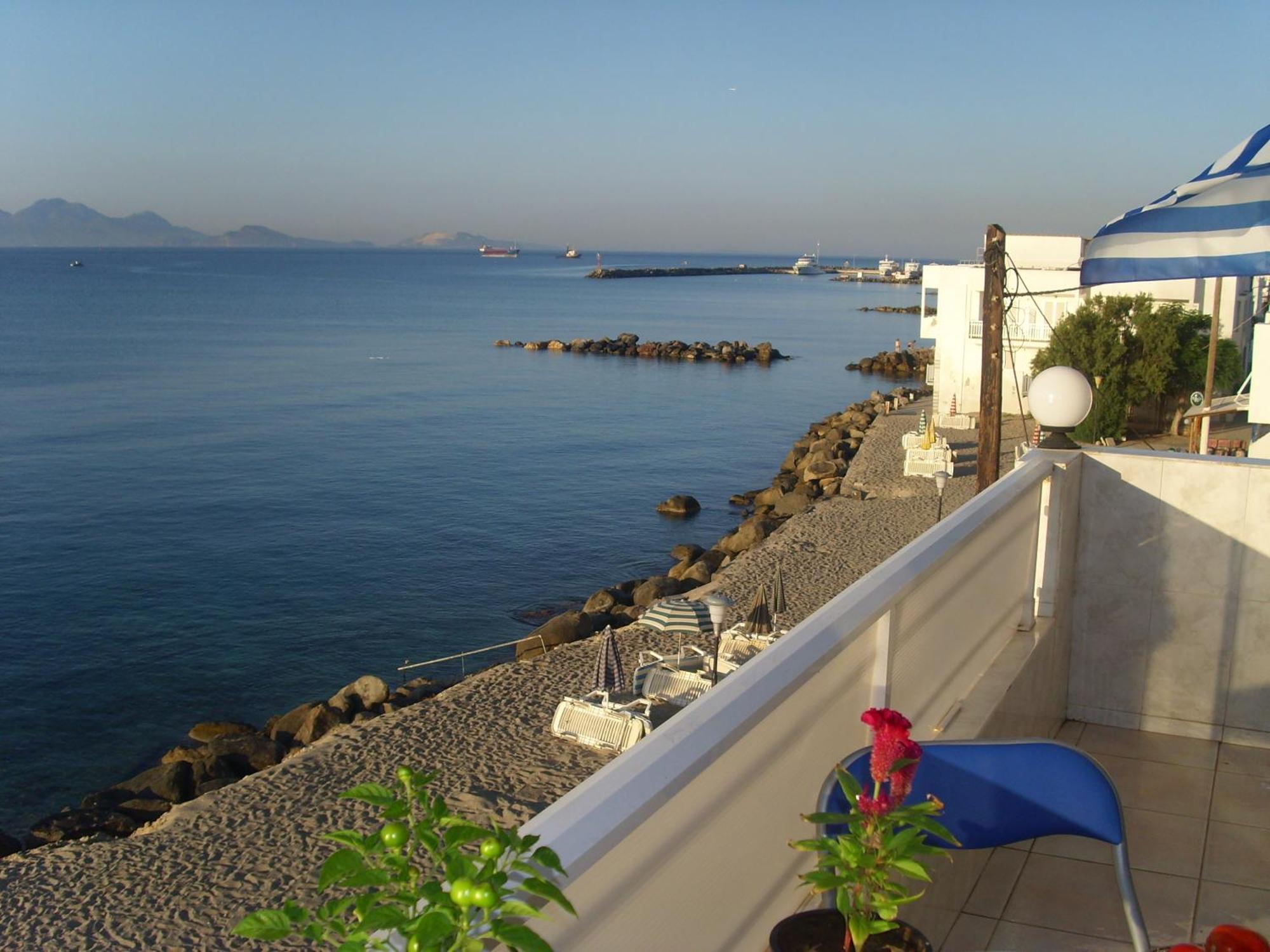Ladikos Beach Hotel Kardamena  Екстериор снимка